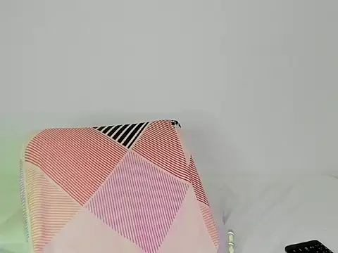 lizz star online show from February 3, 2026, 10:37 pm