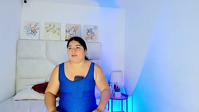 elizawiliamst online show from April 30, 2026, 1:17 pm