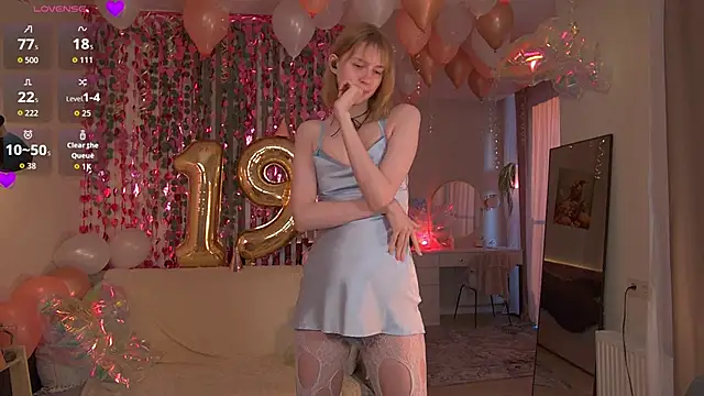 Snapshot of sofiapurex chatting on February 21, 2026, 2:12 am sofiapurex online show from February 21, 2026, 2:12 am