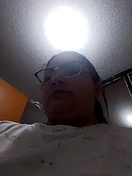 tiffany Johnson1 online show from October 5, 2025, 3:10 pm