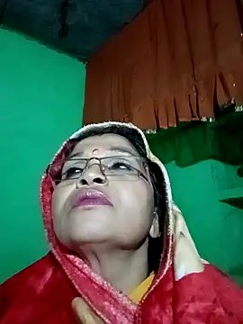 Manavi x online show from January 10, 2026, 2:41 pm