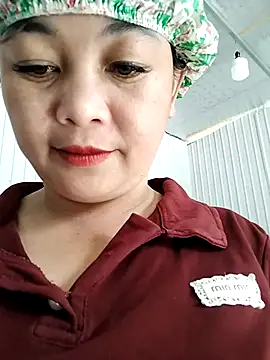 Snapshot of Lyly_nuce chatting on October 3, 2025, 3:58 am Lyly nuce online show from October 3, 2025, 3:58 am