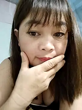 Snapshot of Lyly_nuce chatting on October 19, 2025, 11:05 pm Lyly nuce online show from October 19, 2025, 11:05 pm