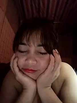 Snapshot of Lyly_nuce chatting on November 6, 2025, 4:52 pm Lyly nuce online show from November 6, 2025, 4:52 pm