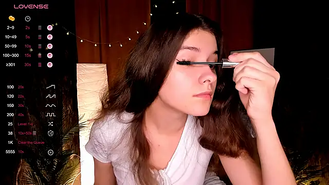 amy cute cat online show from October 15, 2025, 8:58 am