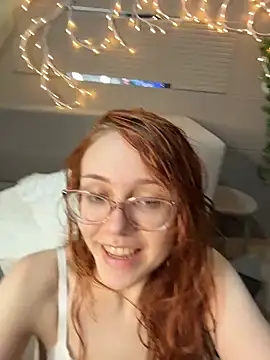 PollyVinice online show from June 12, 2026, 4:39 pm