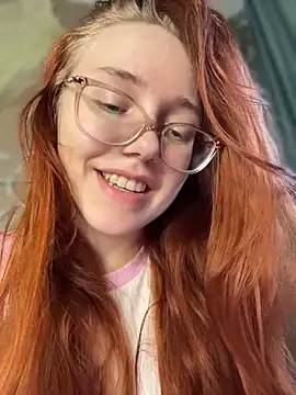 PollyVinice online show from June 15, 2026, 3:25 pm