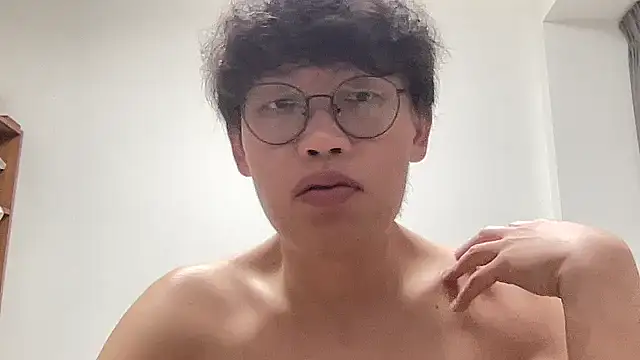 Passionatetwink2 online show from January 9, 2026, 12:19 pm