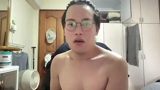 Passionatetwink2 online show from March 14, 2026, 7:03 am