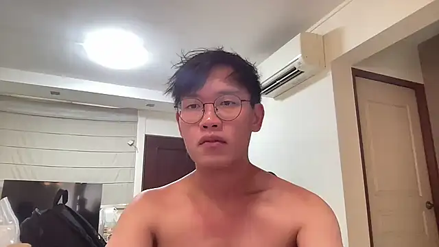 Snapshot of Passionatetwink2 chatting on July 19, 2026, 7:34 am Passionatetwink2 online show from July 19, 2026, 7:34 am