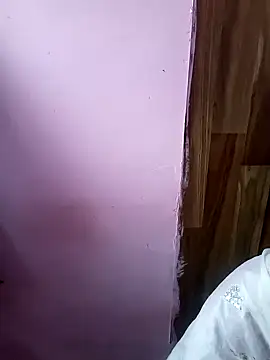 seema rani68 online show from September 29, 2025, 6:07 am