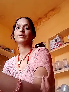 Hot kuwar54 online show from October 26, 2025, 3:01 am