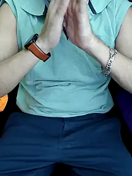 Snapshot of chocolate_alone chatting on October 10, 2025, 8:24 am chocolate alone online show from October 10, 2025, 8:24 am