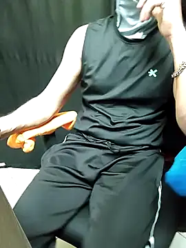 Snapshot of chocolate_alone chatting on October 13, 2025, 7:19 am chocolate alone online show from October 13, 2025, 7:19 am