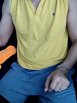 Snapshot of chocolate_alone chatting on October 19, 2025, 7:09 am chocolate alone online show from October 19, 2025, 7:09 am