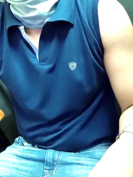 Snapshot of chocolate_alone chatting on November 1, 2025, 5:42 am chocolate alone online show from November 1, 2025, 5:42 am