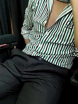 chocolate alone online show from January 6, 2026, 8:51 am