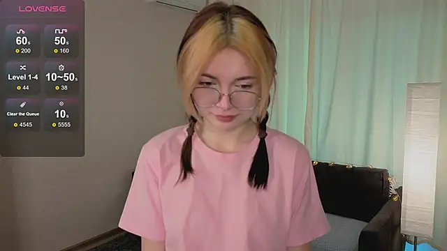 Susan Gardner online show from December 21, 2025, 8:32 am