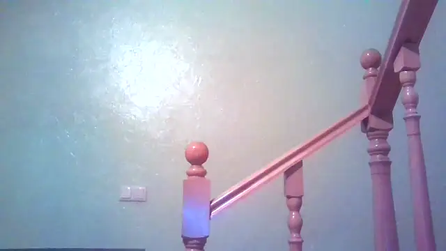 Snapshot of RobinThompson chatting on September 18, 2025, 5:15 pm RobinThompson online show from September 18, 2025, 5:15 pm