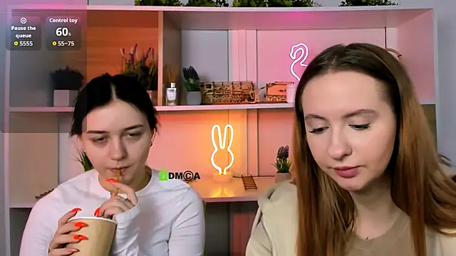 mila glow1 online show from November 24, 2025, 12:49 pm