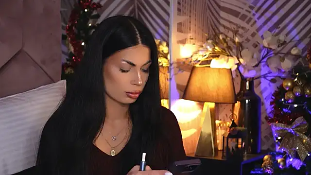 EvaRhea online show from December 23, 2025, 3:48 am