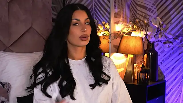 EvaRhea online show from January 13, 2026, 3:56 am