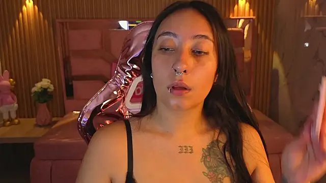 Snapshot of m_eris_s chatting on September 23, 2025, 1:25 pm m eris s online show from September 23, 2025, 1:25 pm