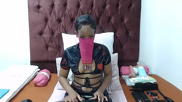 Snapshot of GODDESSBARBIIE chatting on September 23, 2025, 11:30 pm GODDESSBARBIIE online show from September 23, 2025, 11:30 pm