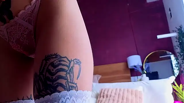 Snapshot of Jess_tattoo11 chatting on July 28, 2026, 4:39 pm Jess tattoo11 online show from July 28, 2026, 4:39 pm