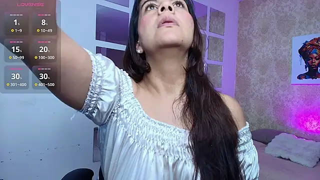 Snapshot of SecretObsession_Eup chatting on October 28, 2025, 3:54 am SecretObsession Eup online show from October 28, 2025, 3:54 am