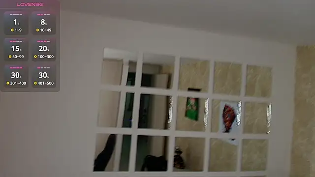 Snapshot of SecretObsession_Eup chatting on November 1, 2025, 3:41 am SecretObsession Eup online show from November 1, 2025, 3:41 am