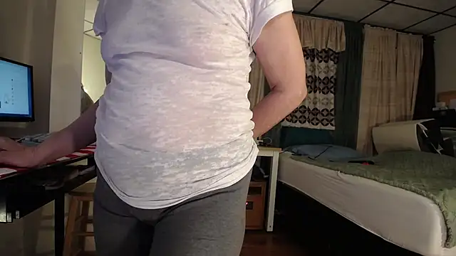 ANALTRAINING4U2 online show from February 20, 2025, 4:18 am