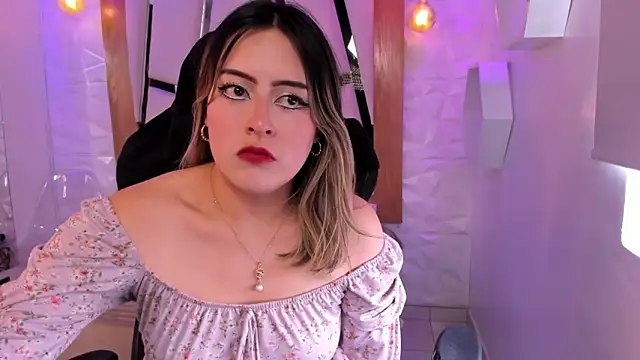 Snapshot of Jenny_Wolridge_ chatting on September 16, 2025, 8:10 pm Jenny Wolridge  online show from September 16, 2025, 8:10 pm