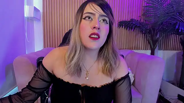 Snapshot of Jenny_Wolridge_ chatting on October 8, 2025, 5:21 pm Jenny Wolridge  online show from October 8, 2025, 5:21 pm