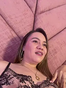 Sky Junne online show from May 9, 2026, 5:18 pm