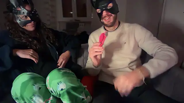 Snapshot of amateurchannel chatting on November 9, 2025, 11:14 pm amateurchannel online show from November 9, 2025, 11:14 pm