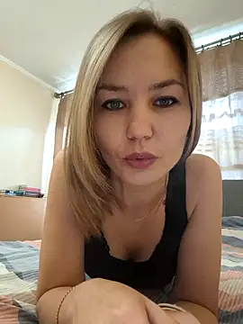 Snapshot of VeroLoverx chatting on September 23, 2025, 8:06 am VeroLoverx online show from September 23, 2025, 8:06 am