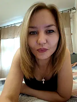 Snapshot of VeroLoverx chatting on September 28, 2025, 9:25 am VeroLoverx online show from September 28, 2025, 9:25 am