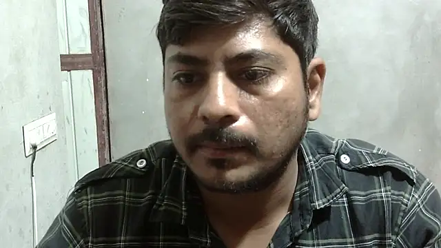 Ajmersingh335512 online show from April 23, 2026, 3:14 pm