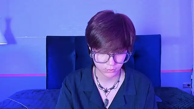 Tsuki Maru online show from February 18, 2026, 9:00 pm