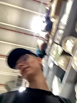 Luck  090 online show from November 7, 2025, 6:08 pm