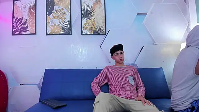 Xxx hot3 online show from September 17, 2025, 3:03 pm