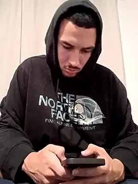 Jadriel23 online show from September 16, 2025, 9:16 pm