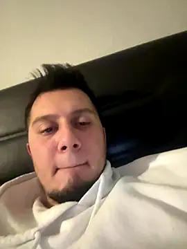 Snapshot of bogerkek chatting on December 20, 2025, 11:23 pm bogerkek online show from December 20, 2025, 11:23 pm
