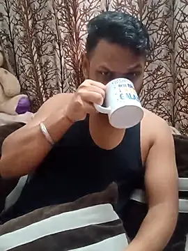 itzrocky1 online show from September 15, 2025, 3:17 am