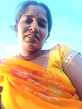 Hot Seema83 online show from October 2, 2025, 12:01 pm