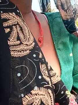 Hot Seema83 online show from October 23, 2025, 11:53 am