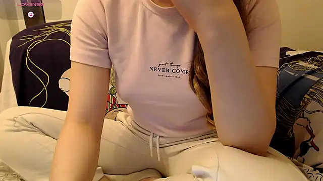 Snapshot of BestOfTheSexy chatting on September 24, 2025, 10:35 pm BestOfTheSexy online show from September 24, 2025, 10:35 pm