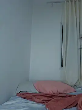 ingridequinti online show from May 2, 2026, 2:27 am