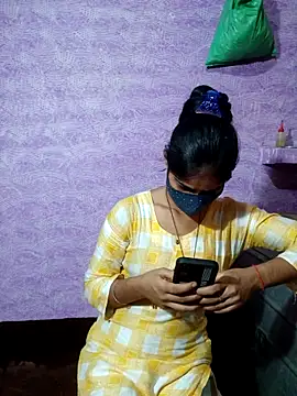 Virgin girll18 online show from September 11, 2025, 6:02 am